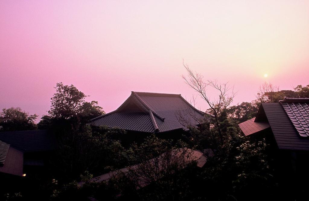 Ishiyama Rikyu Gosoku No Kutsu Hotel Amakusza Kültér fotó